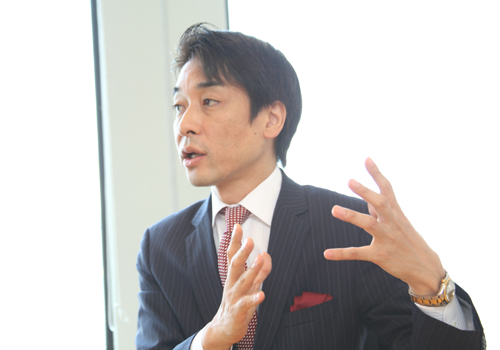 A.T. カーニー梅澤高明氏インタビューカット2