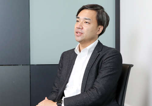 PwCコンサルティング　愛場氏インタビューカット2